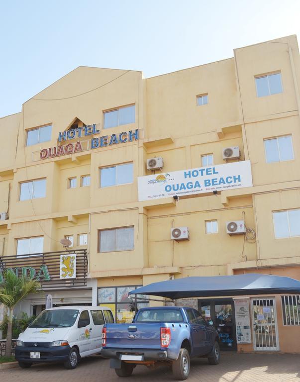 אואגדוגו Ouaga Beach Hotel מראה חיצוני תמונה