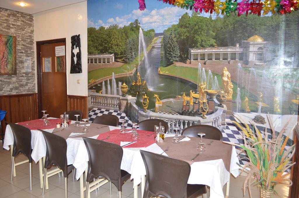 אואגדוגו Ouaga Beach Hotel מראה חיצוני תמונה